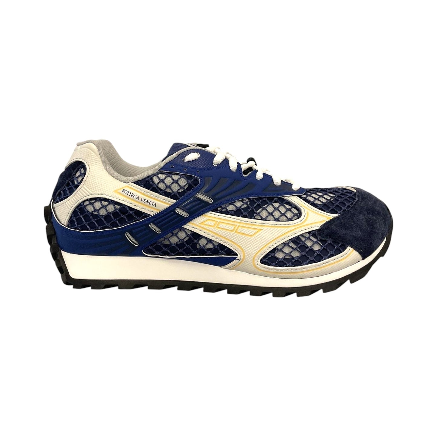 Orbit Sneaker Runner