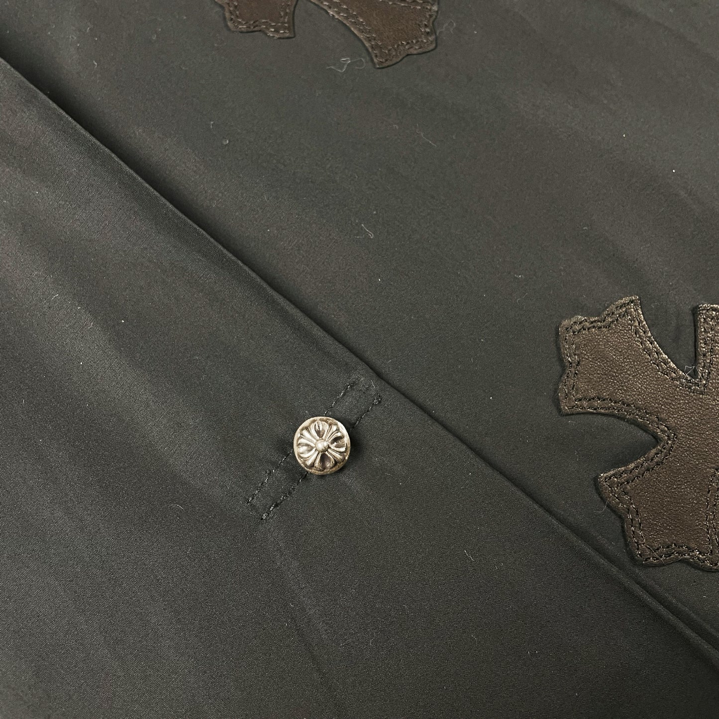 Mahal Kita Cross Patch Oversized Shirt