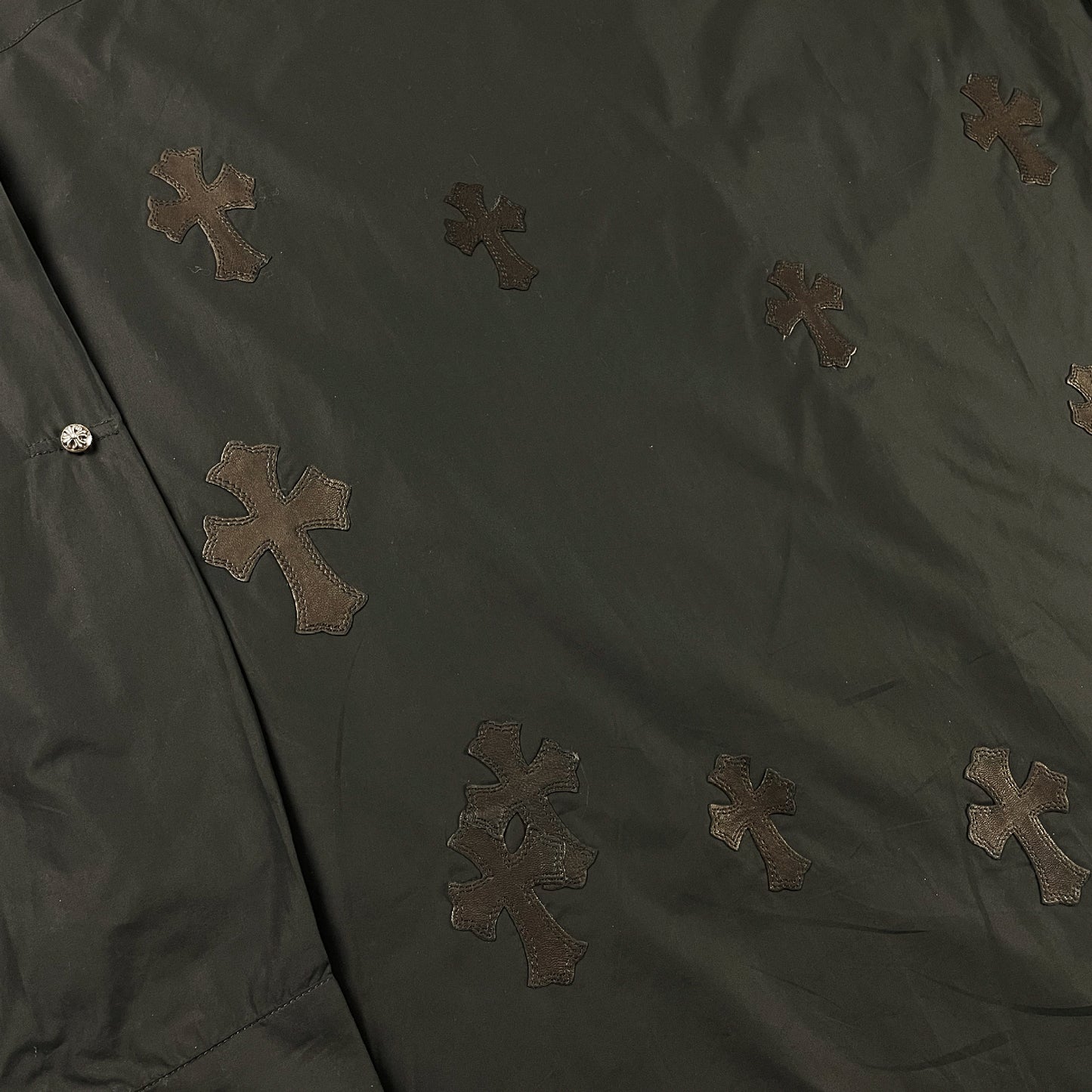 Mahal Kita Cross Patch Oversized Shirt