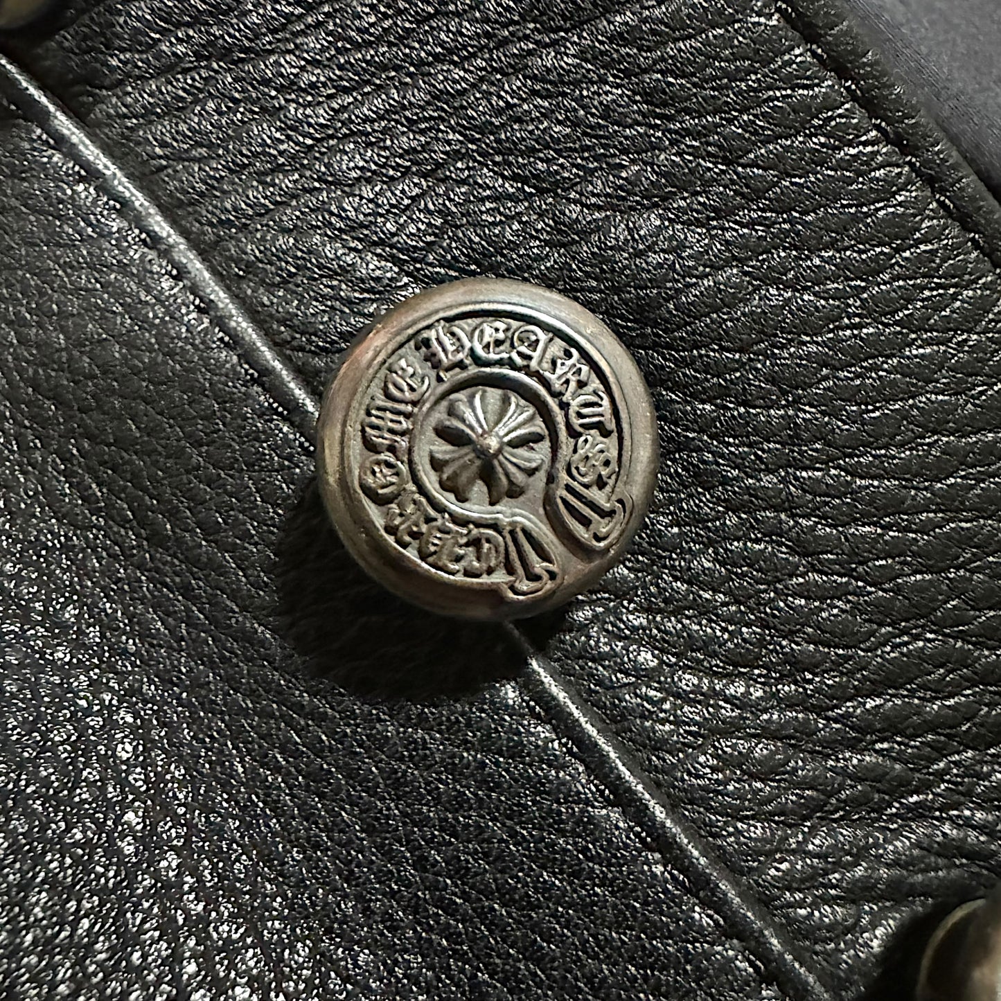 Chrome Hearts Fleur Knee