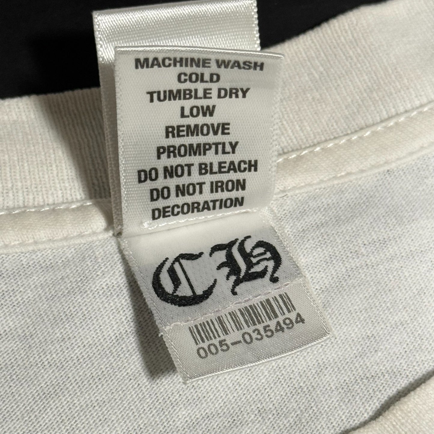 Vintage Vine Dagger Pocket T-Shirt