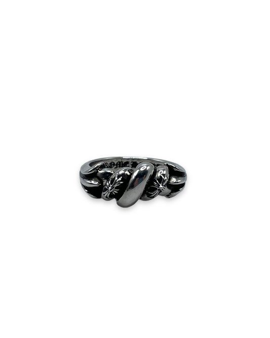 Chrome Hearts Tiny E Knot Ring (4) (6) Authentic Rings
