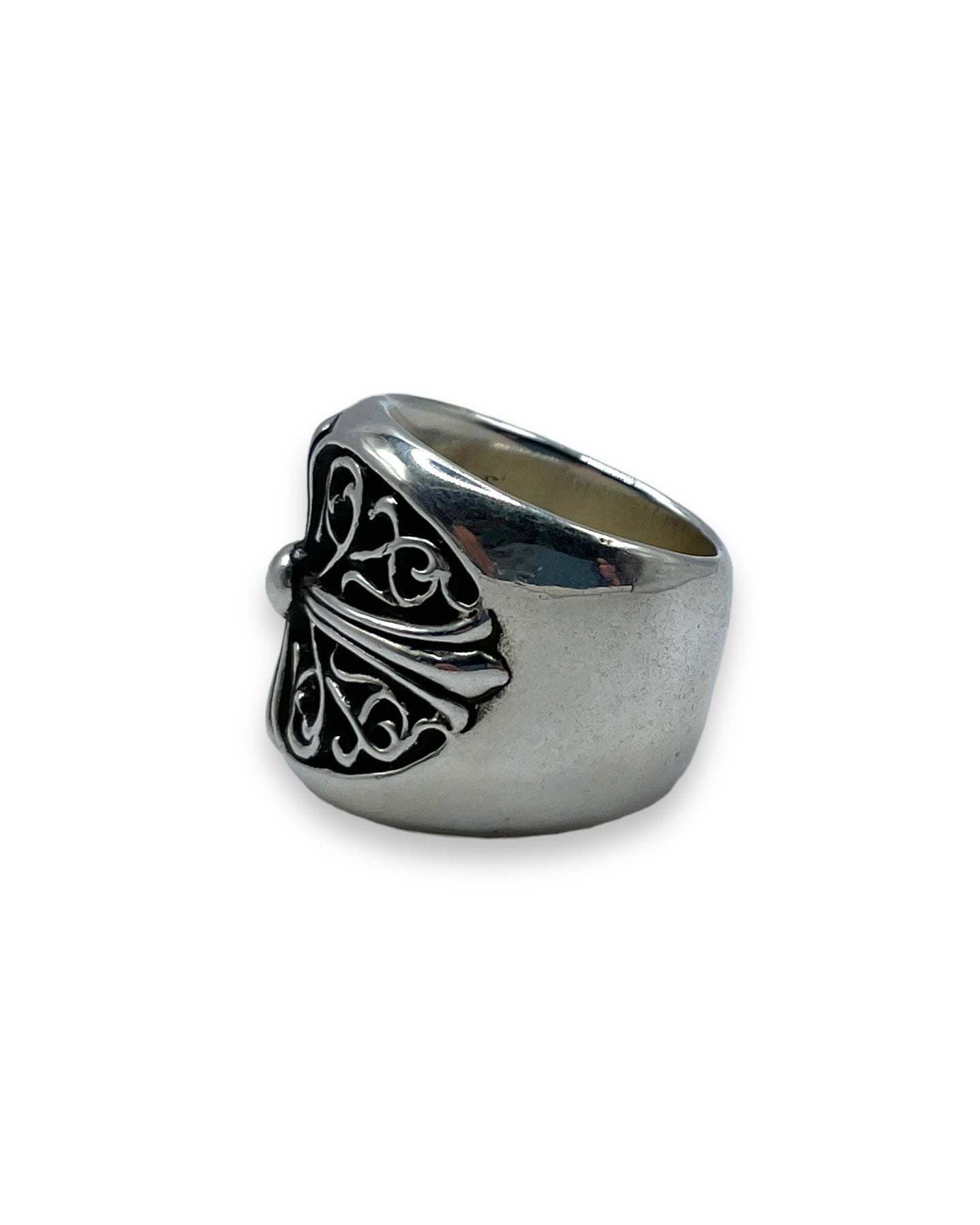 Chrome Hearts Oval Cross Ring (9) Verified YP Collective