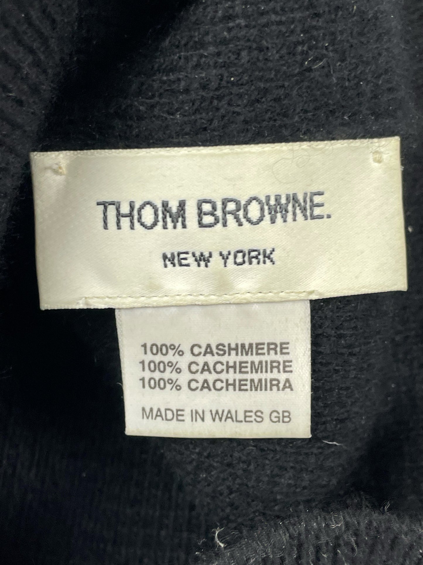 Cashmere knit texture on Thom Browne 6 Foot Extreme cap