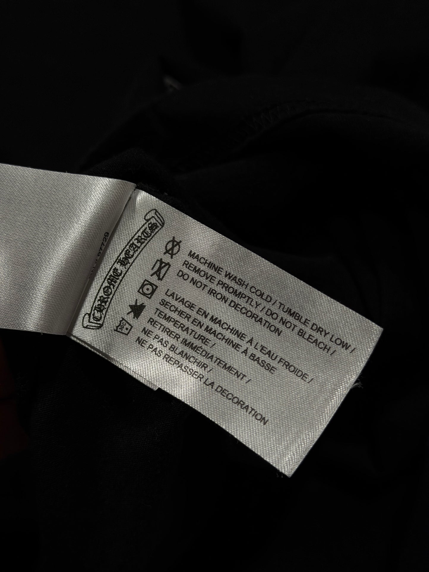 Scroll Logo Pocket T-Shirt Black