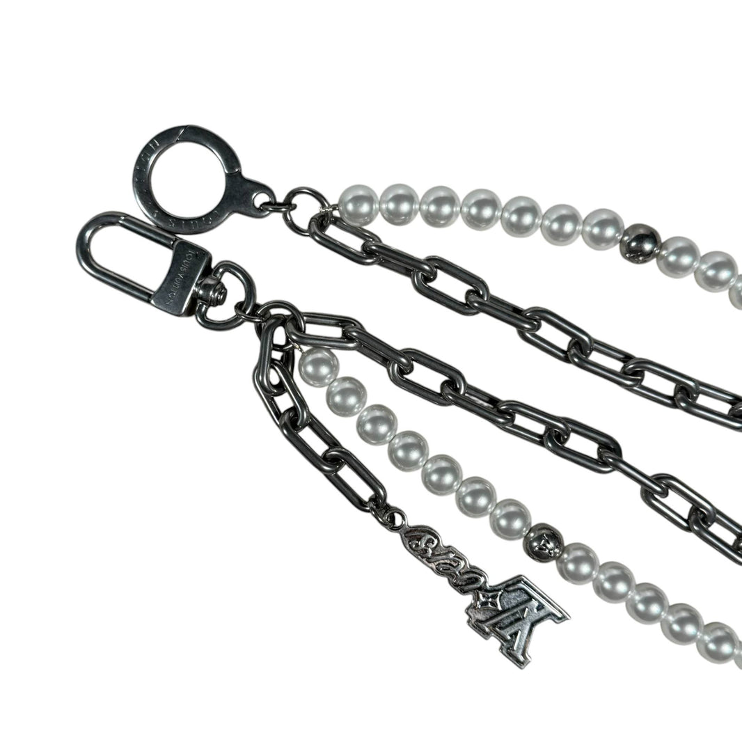 louis vuitton wallet chain
