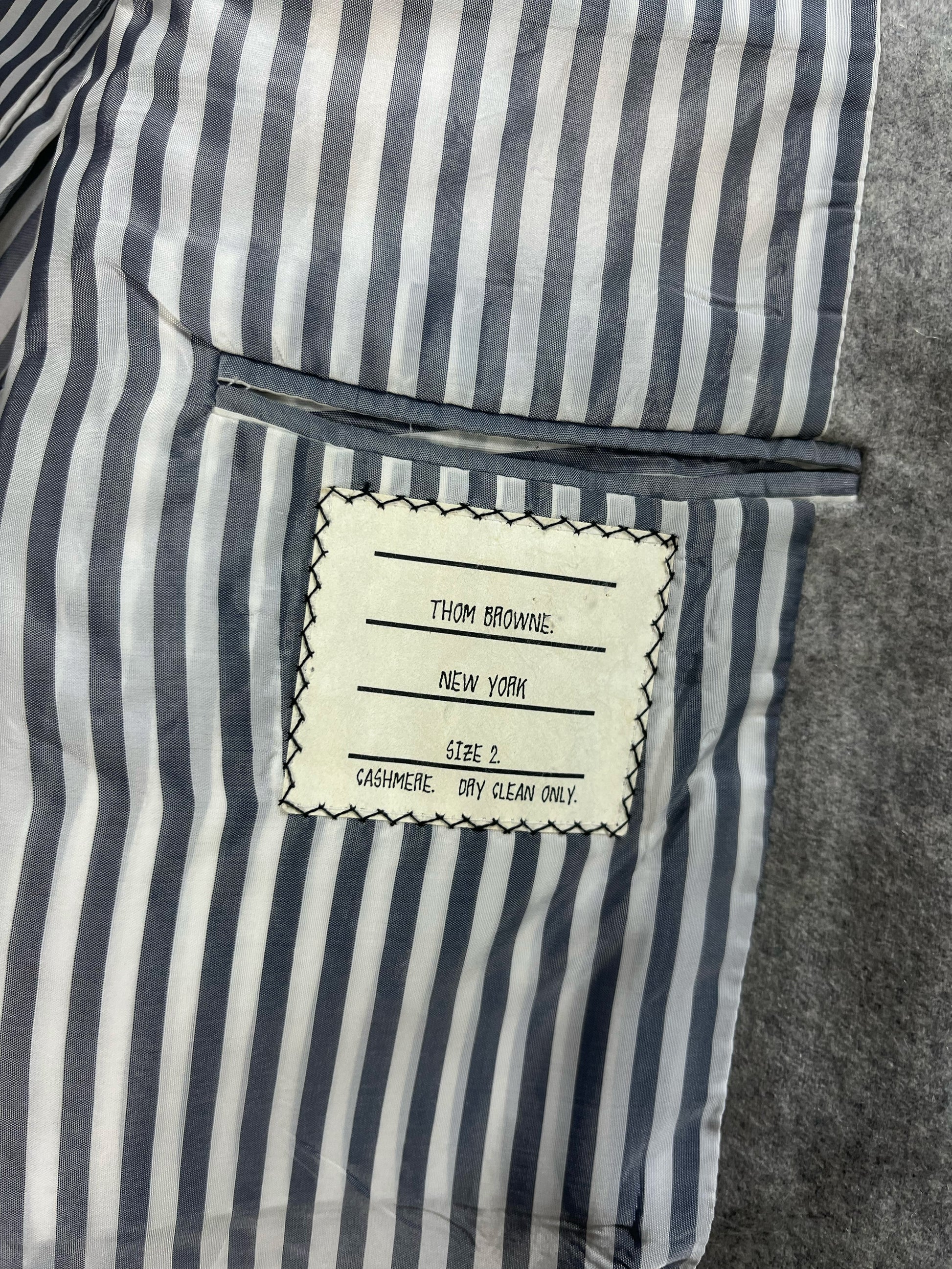 Striped Thom Browne New York cashmere lining on grey Priest Coat