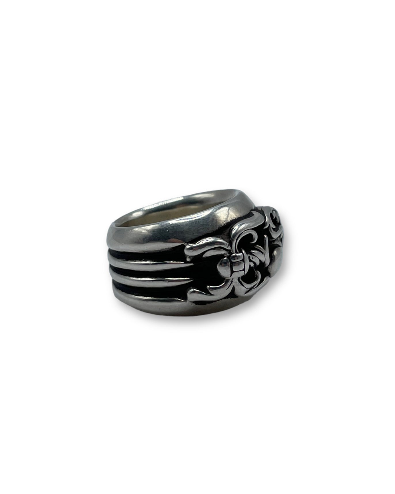 Chrome Hearts Dagger Heart Ring (9) Sterling Silver Hardware