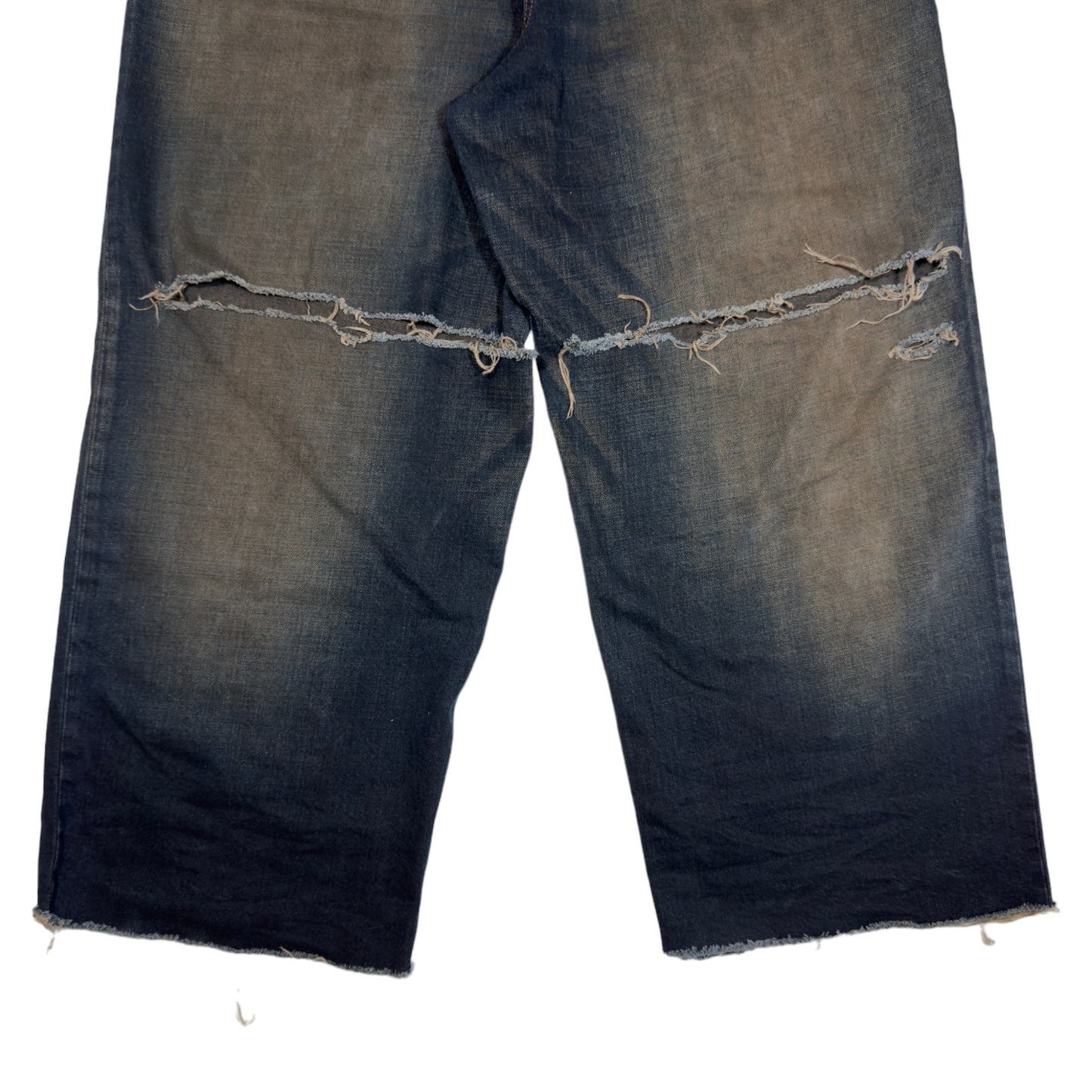 Destroyed Faded Skater Jeans