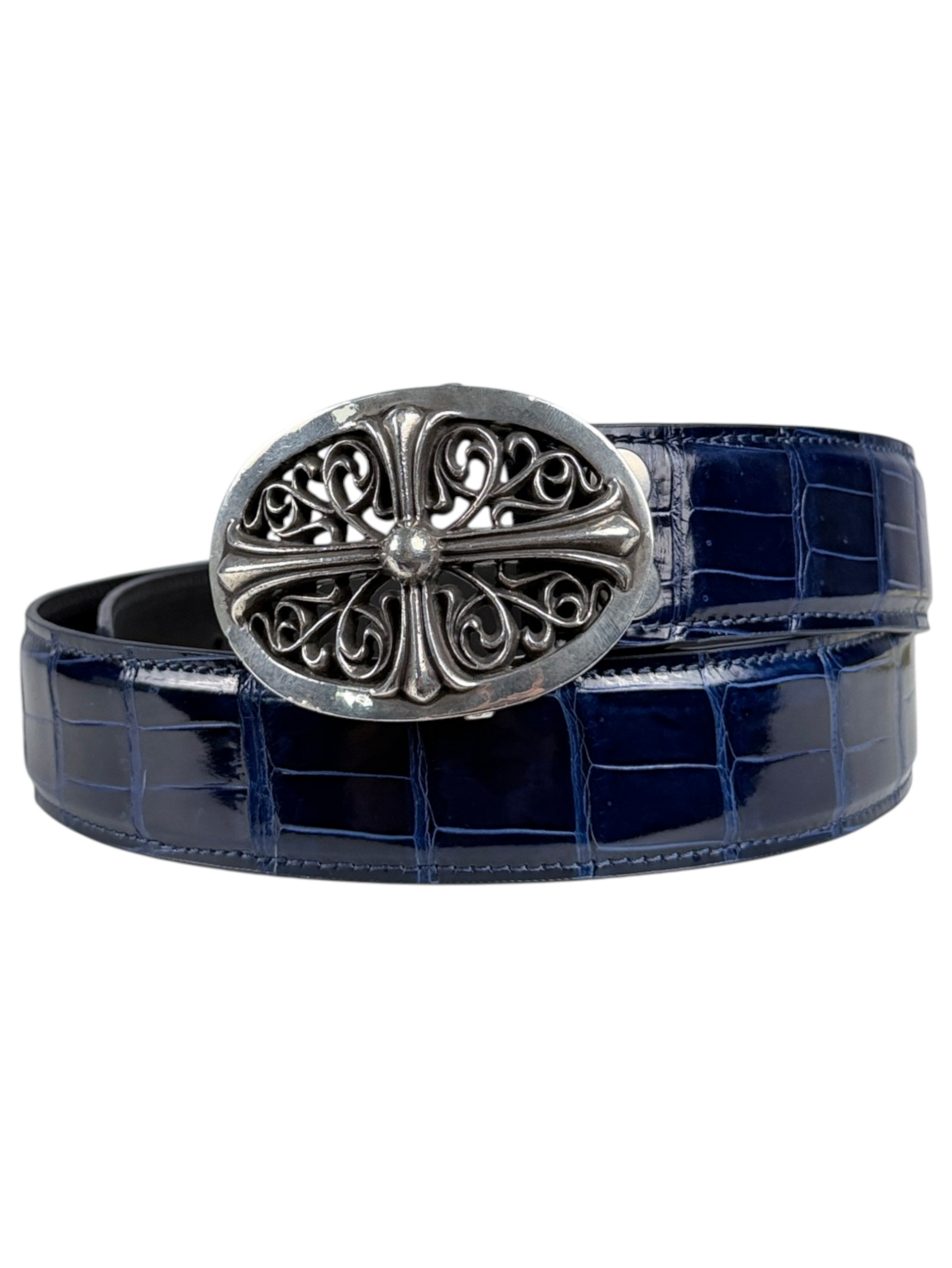 Glossy crocodile scale pattern on AMAL blue belt strap