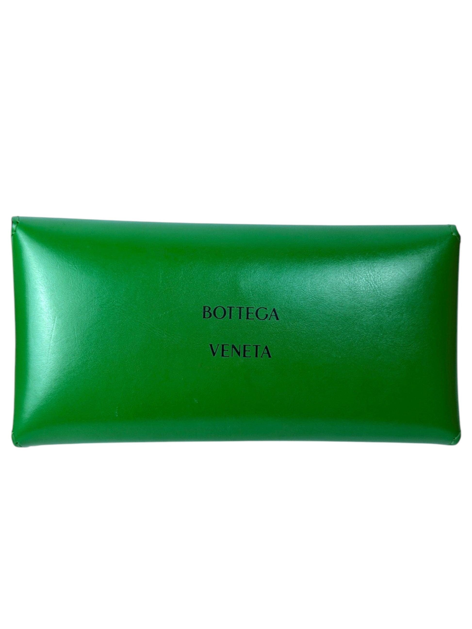 Green Bottega Veneta leather pouch for Knot sunglasses
