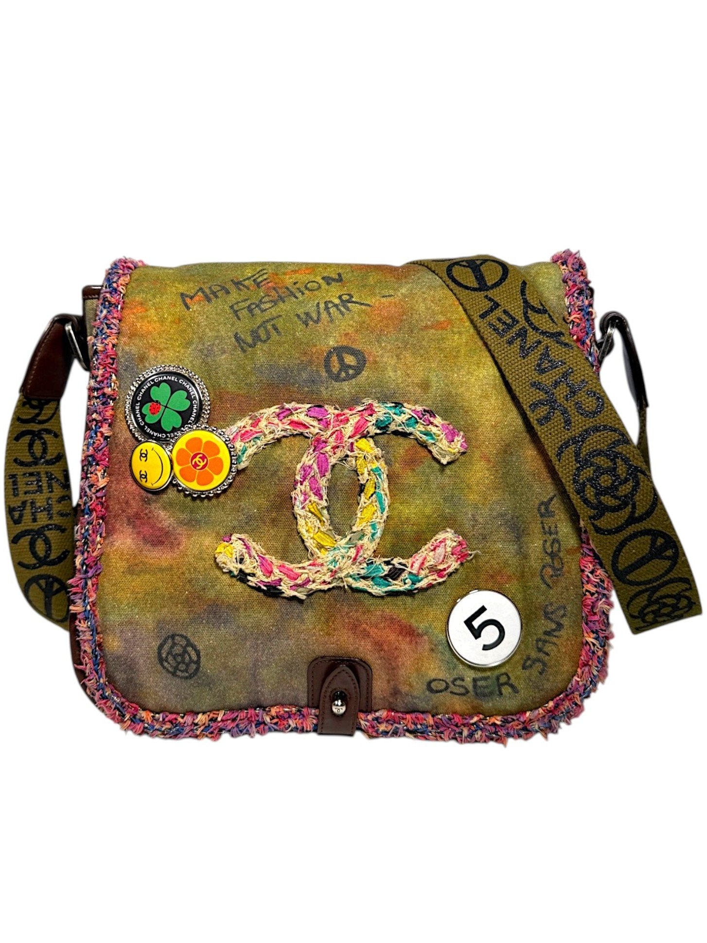 Chanel Graffiti On The Pavement Messenger Bag Green Canvas Tweed CC Logo