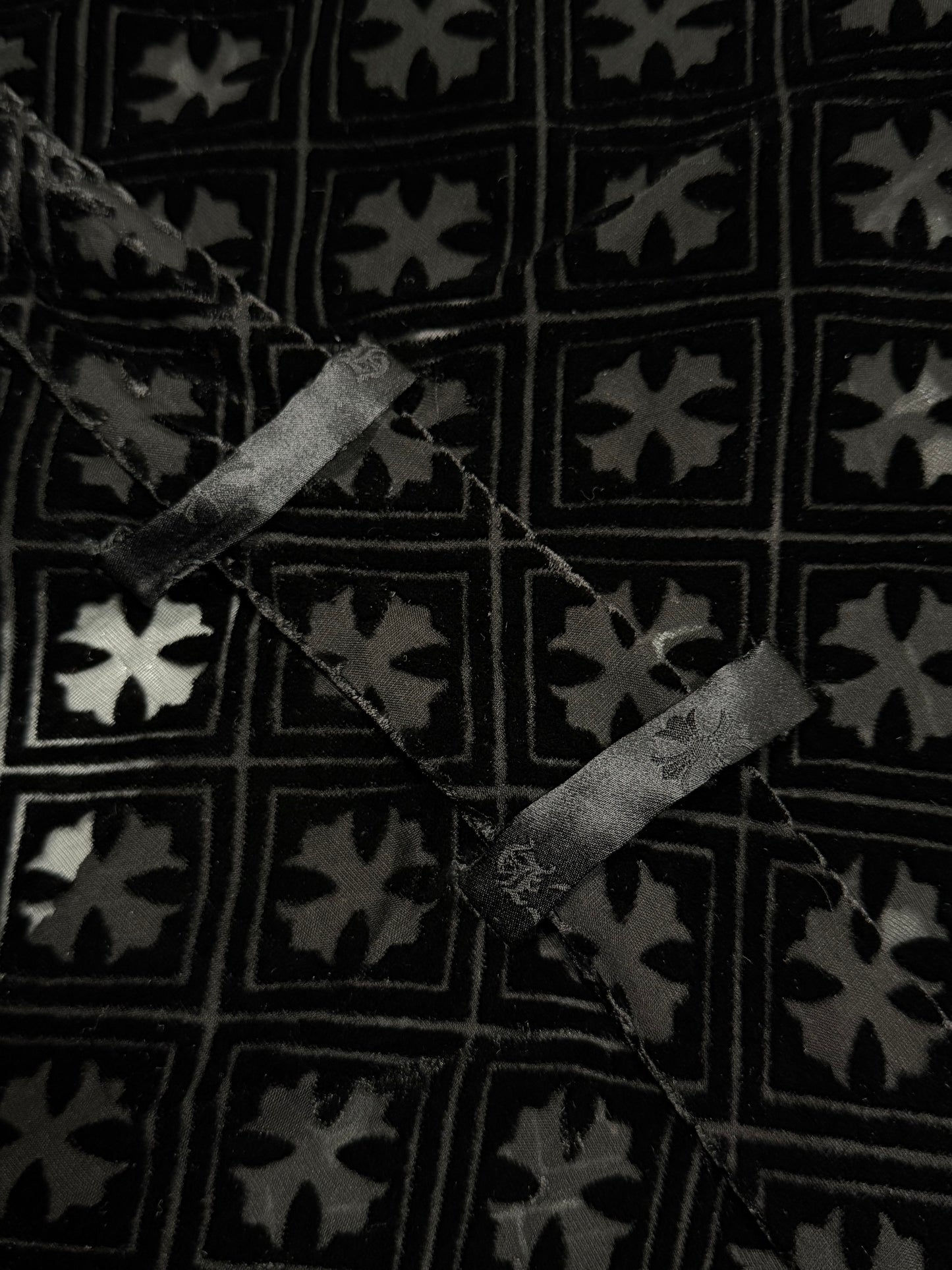 Silk Robe CH Cross Plus