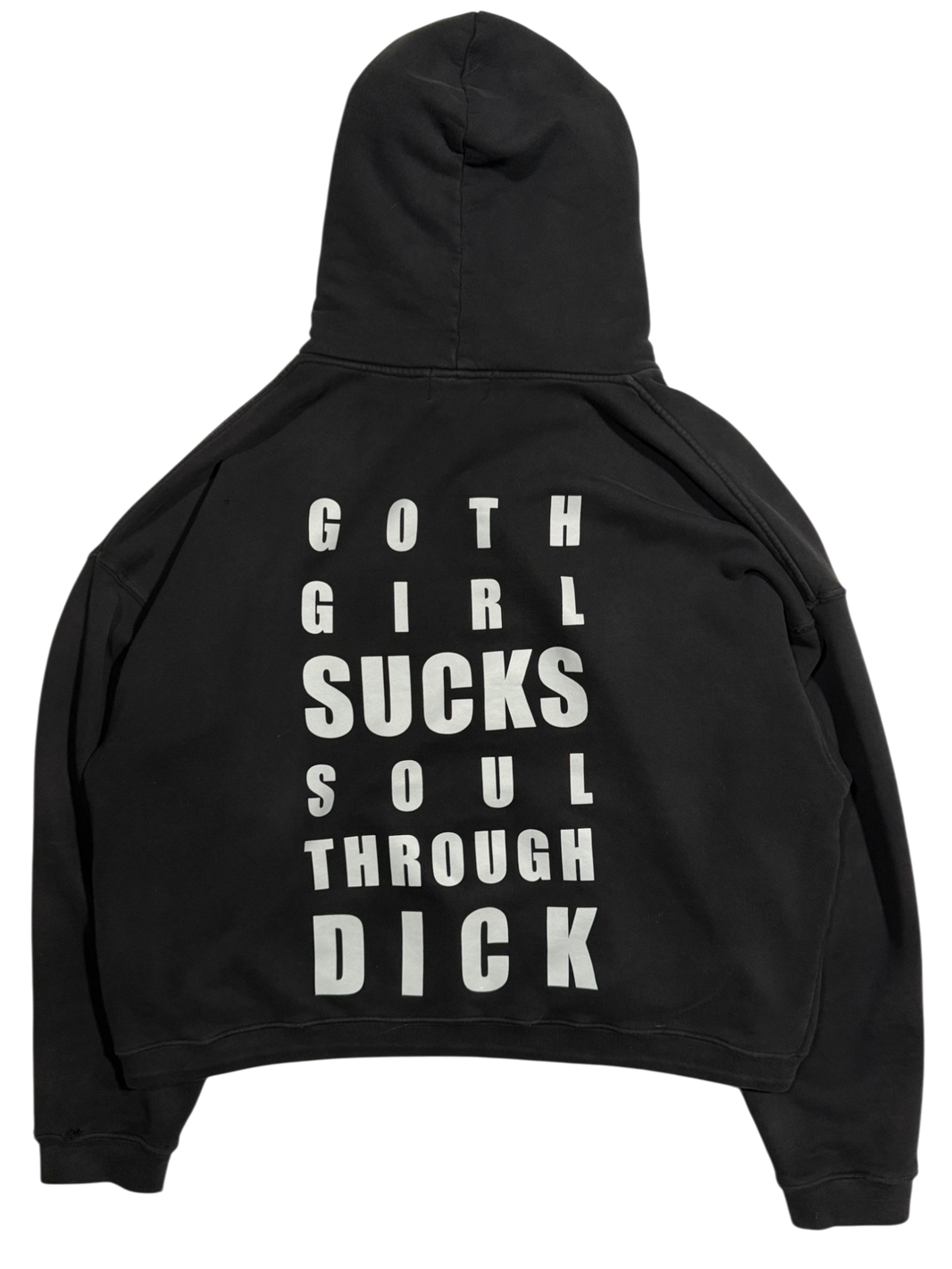 GOTH GIRL SUCKS SOUL THROUGH DICK