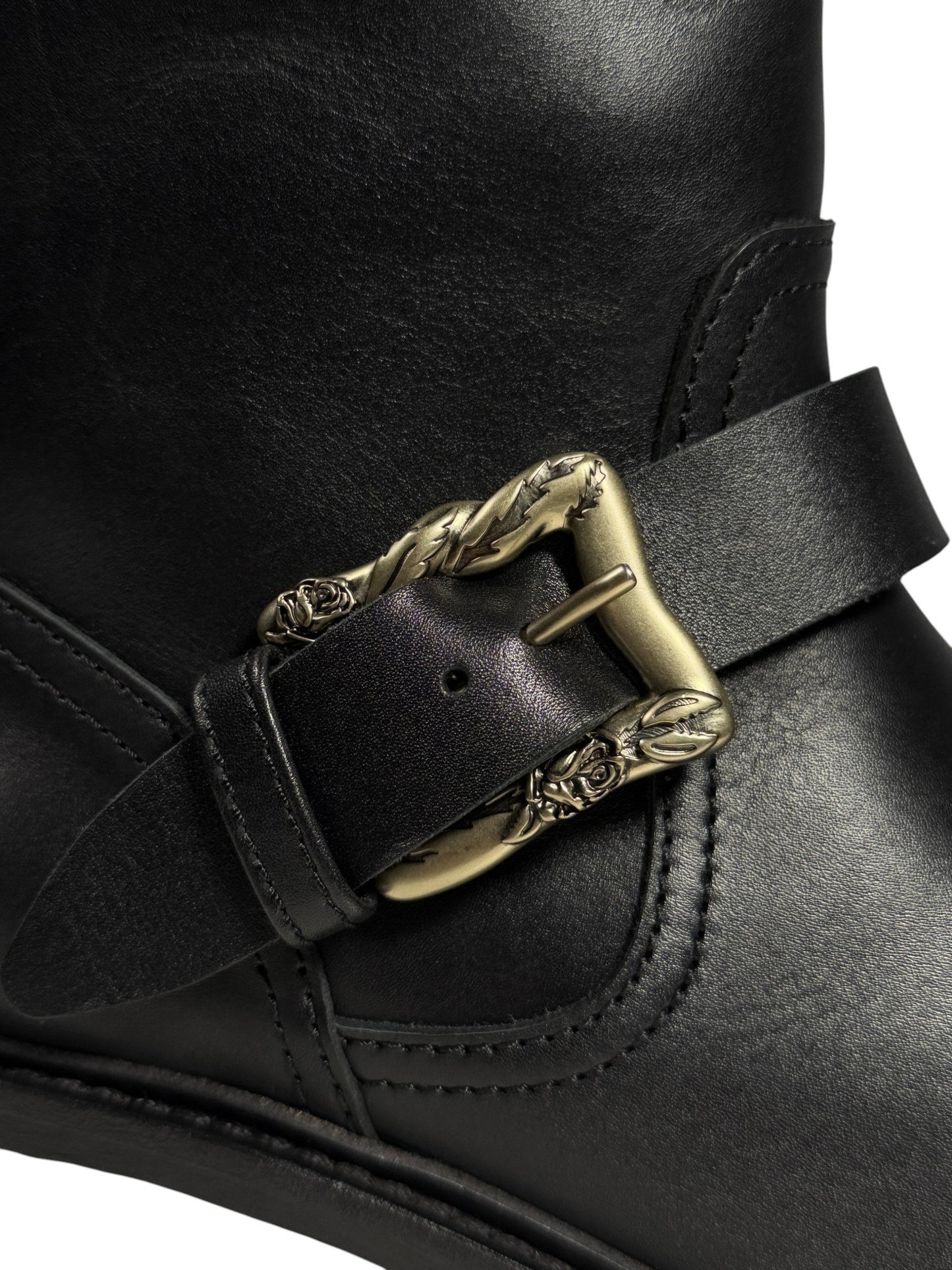 Rose engraved antiqued harness buckle Enfants Riches Déprimés motorcycle boot