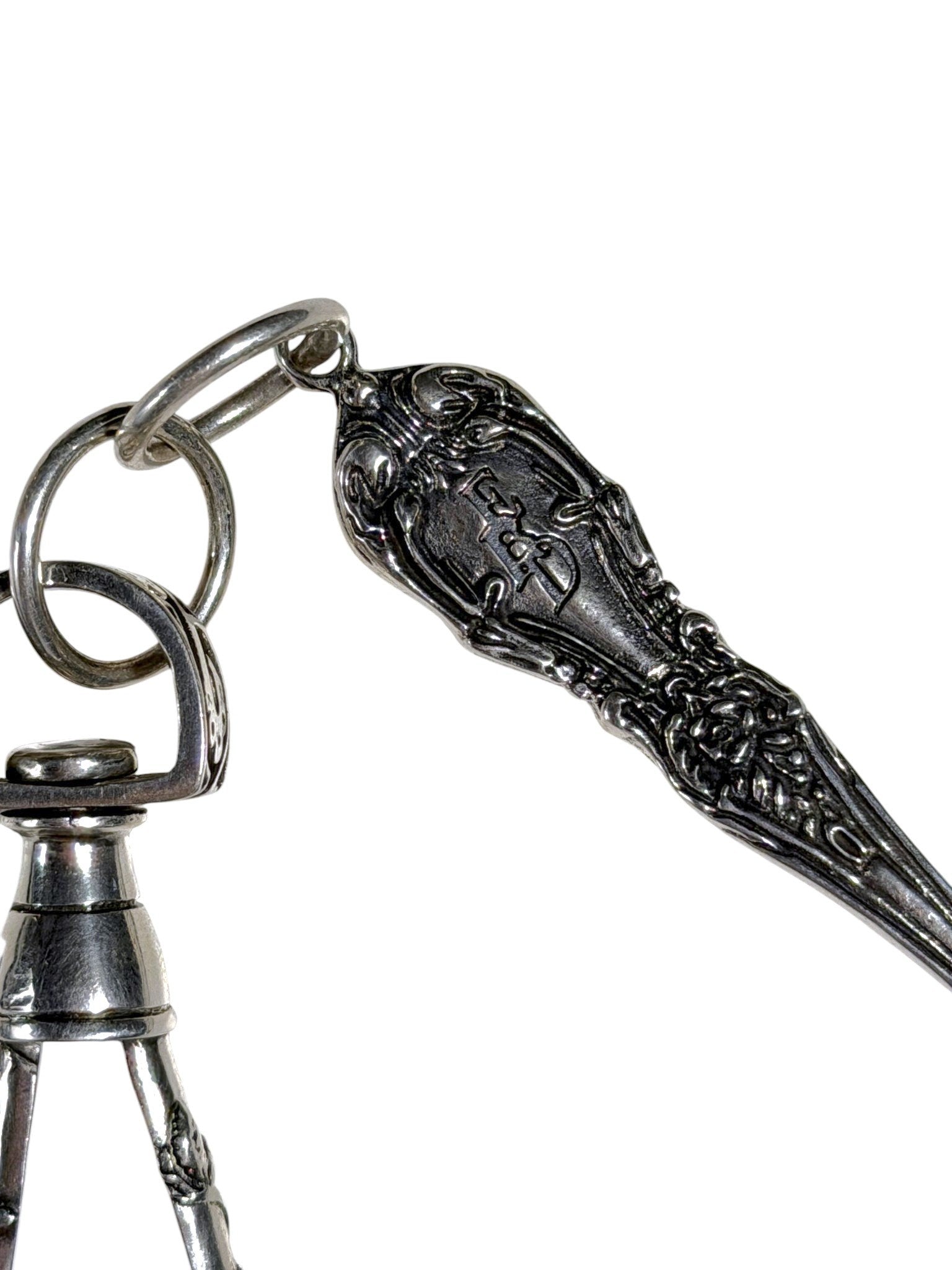 Engraved ERD Crest Floral Handle Enfants Riches Déprimés Silver