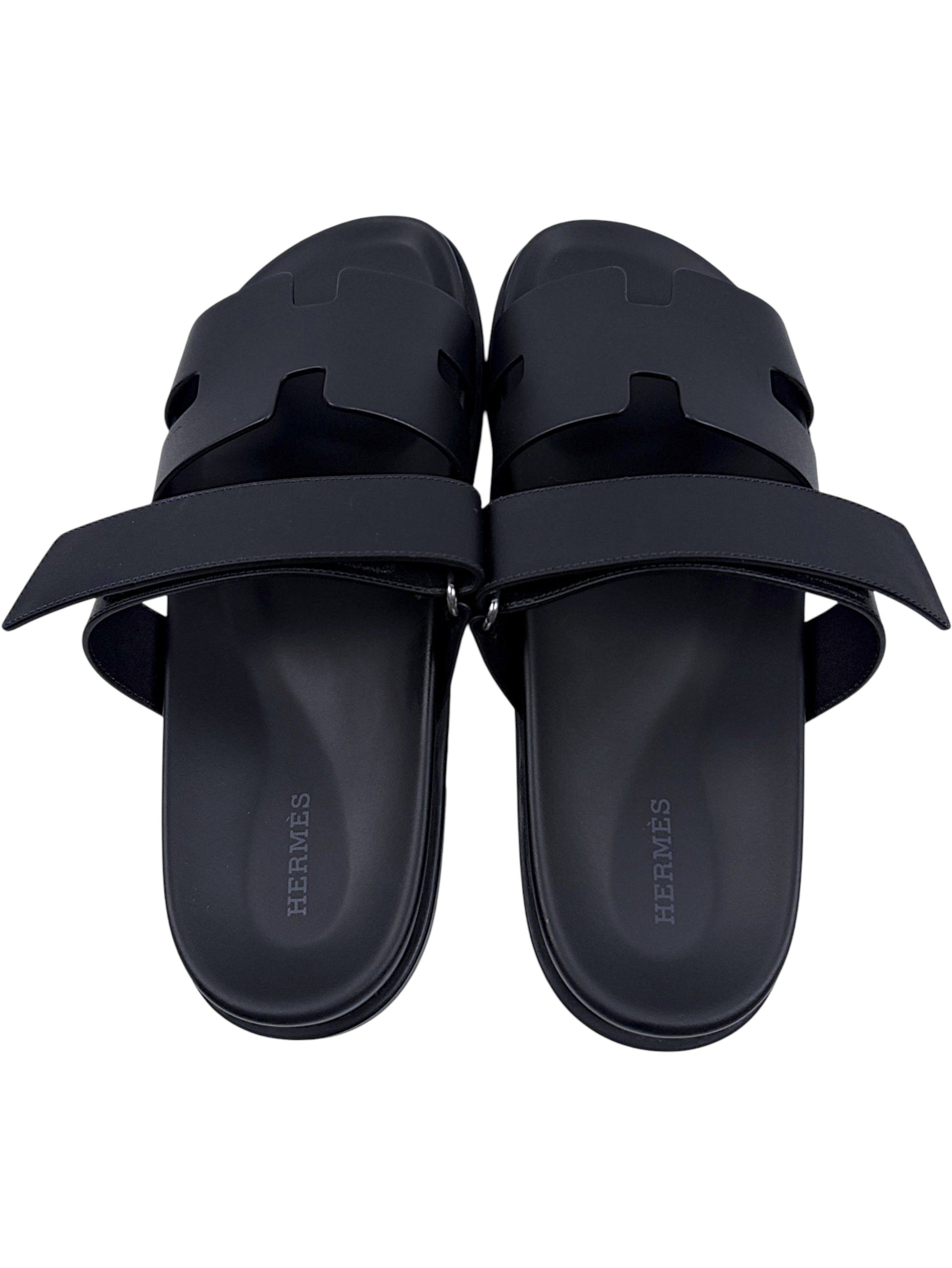 Adjustable Strap Hermès Chypre Black Leather Sandals