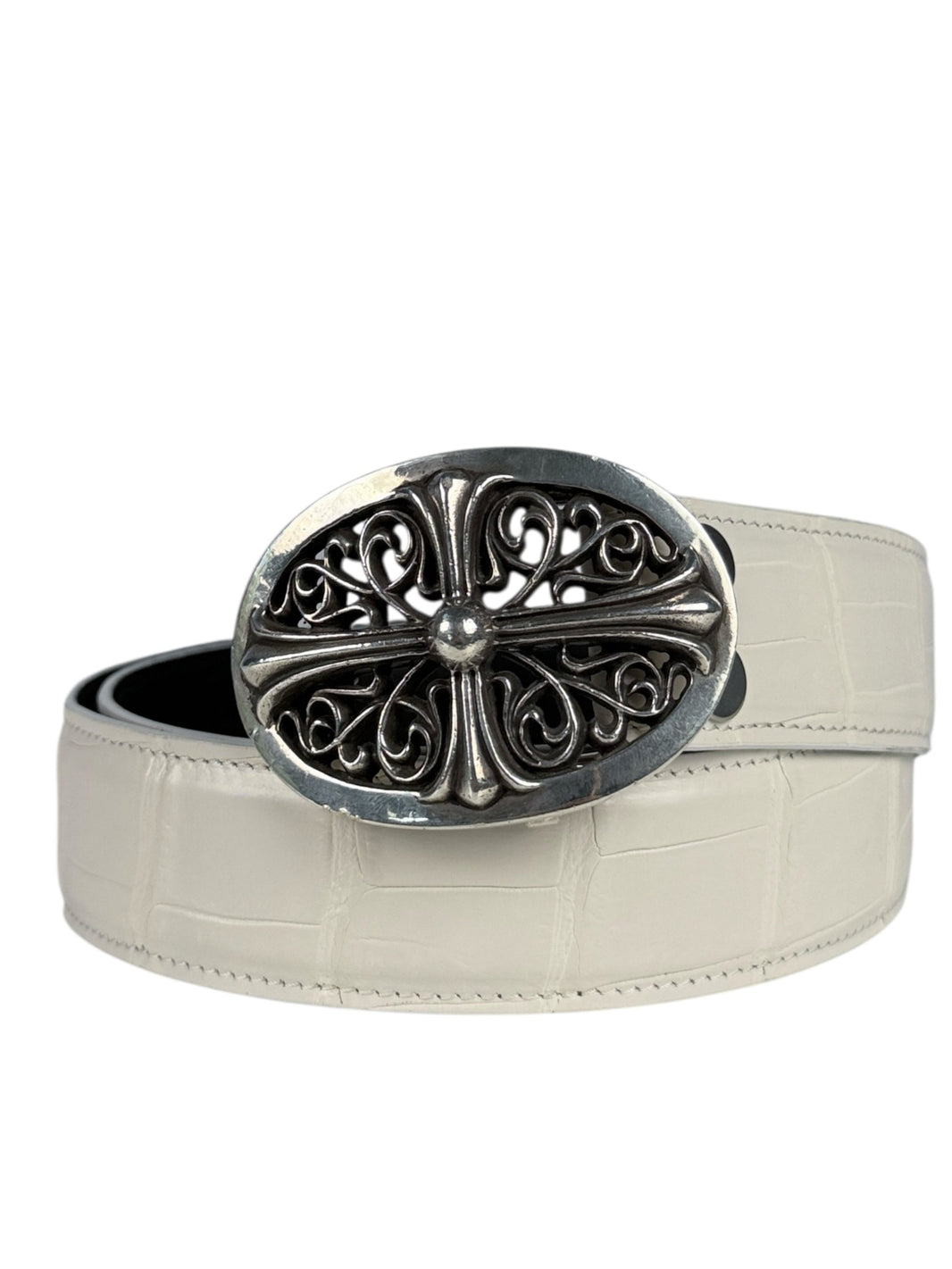 Matte crocodile scale pattern on AMAL white belt strap