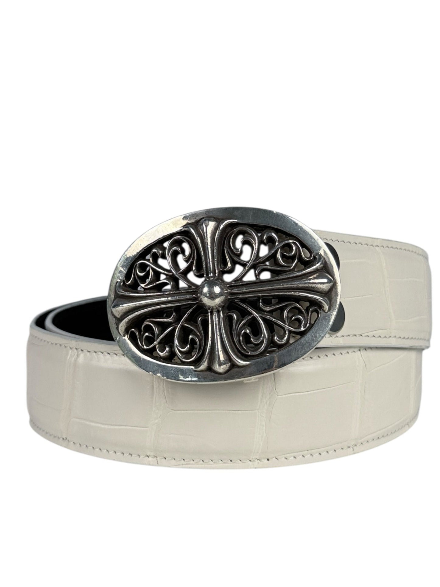 Matte crocodile scale pattern on AMAL white belt strap
